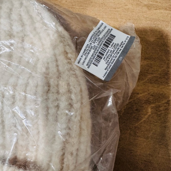 Favorite Daughter The Logo Patch Beige Beanie - Picture 3 of 5